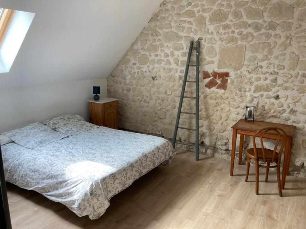 Le Gite De Moquesouris Nazelles-Negron Esterno foto